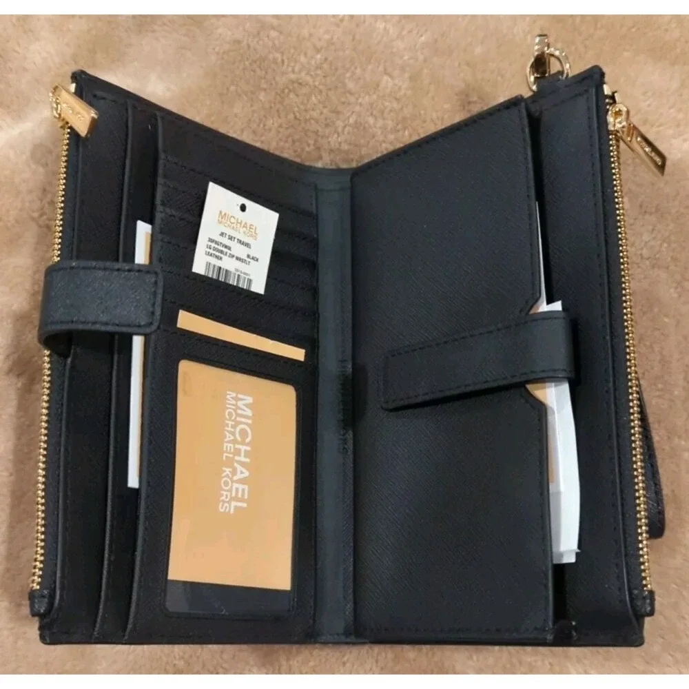 MICHAEL KORS JET SET DOUBLE ZIP WALLET PHONE CASE WRISTLET MK BLACK LEATHER GOLD